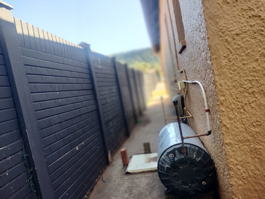 5 Bedroom Property for Sale in Navalsig Free State